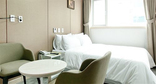 Residence Healing Hotel Daejeon Extérieur photo